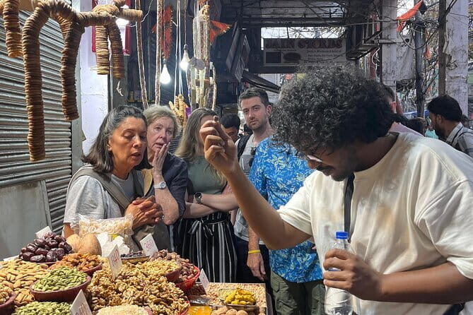 Temples, Bazaars & Food Tasting in Old Delhi with Female Guide - Key highlights worth your attention