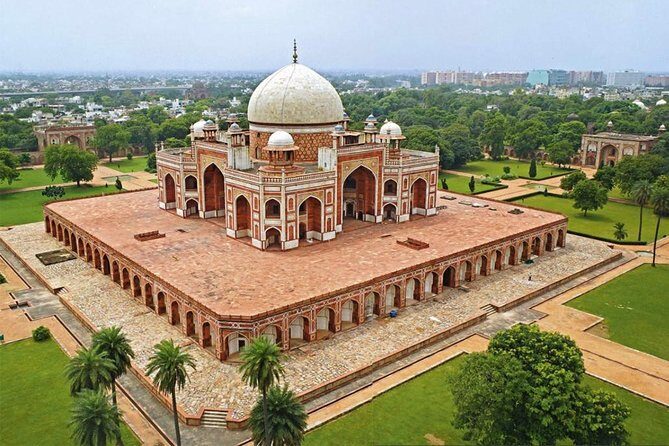 The Best 2 Day Delhi Tour - Day 2: Temple-hopping across faiths in New Delhi