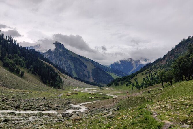 The Best Monsoon Trek: Kashmir Great Lakes - Srinagar to Sonamarg: getting your bearings (and your legs) on Day 1