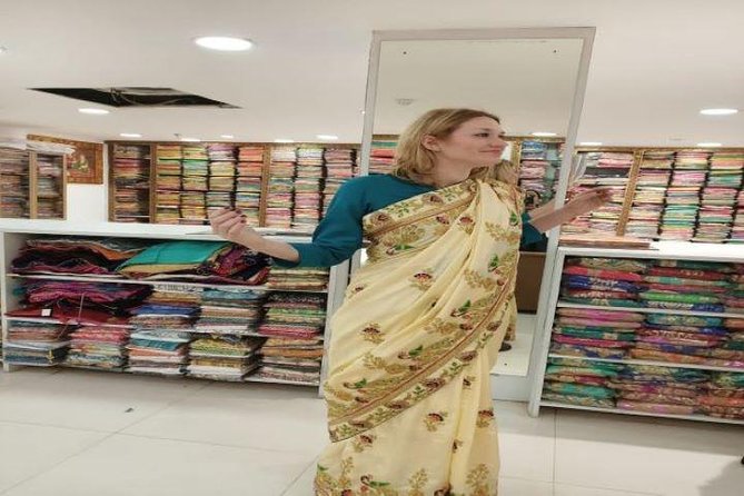 The Fabric Trail: Textile & Tailoring Tour with Expert Guide - Khari Baoli Spices and Tea Break