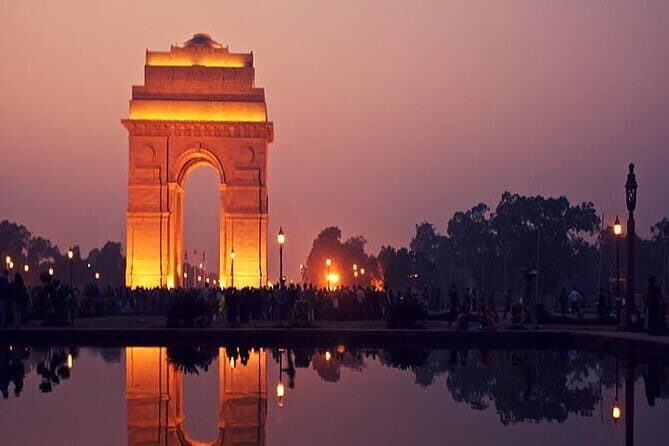 Tour to Akshardham temple with Guide and Delhi Transfer - Who this tour fits best
