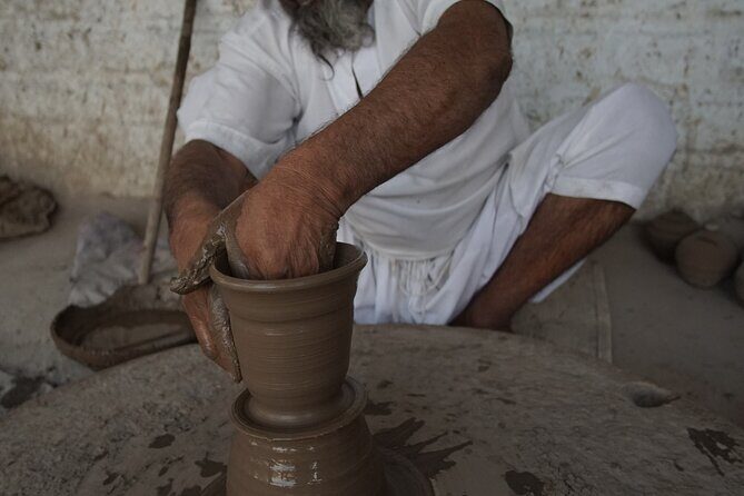 Traditional Art and craft tour - Pottery, textiles, and printing: what you actually see