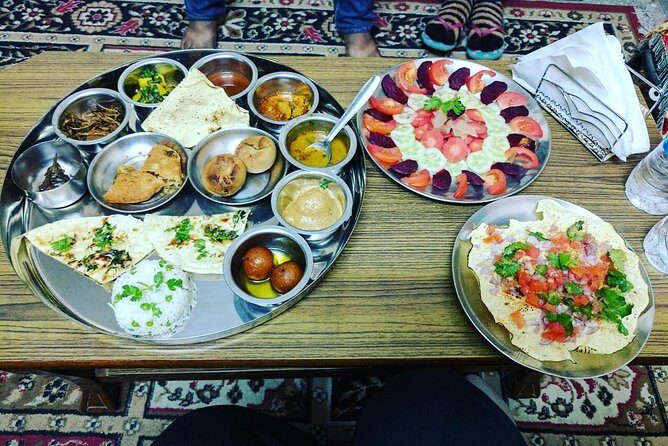 Traditional Dinner with Indian Family in Jaipur With Transfers - Vegetarian-only menu: great for many diets, plan for the rest