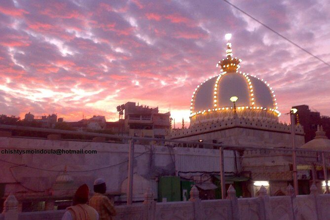 Travel From Jaipur To Jodhpur Via Ajmer And Pushkar - Pushkar Lake and the Brahma Temple area: pilgrimage views plus daily life