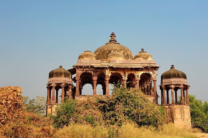 Two Night Safari Experience Ranthambore National Park &Transfers - Ranthambore Fort and Ganesh Temple: A Worthwhile Time Fill