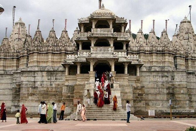 Udaipur City Tour With Kumbhalgarh Fort & Ranakpur Jain Temple Tour In 2 Days - Who This Tour Fits Best (and Who Might Want Something Different)