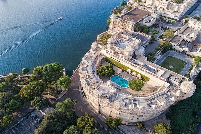 Udaipur Day Trip and Excursion - The big value: what $22.47 buys (and what it doesn’t)