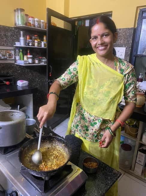 Udaipur: Durga Cooking Class - The Flavor Lesson: Spices, Techniques, and Cultural Stories