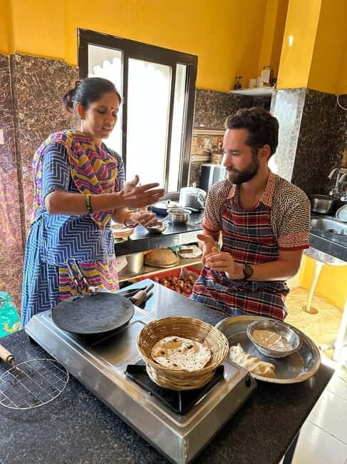 Udaipur: Durga Cooking Class - Picking Your Menu: Vegetarian, Vegan, and Non-Vegetarian Options