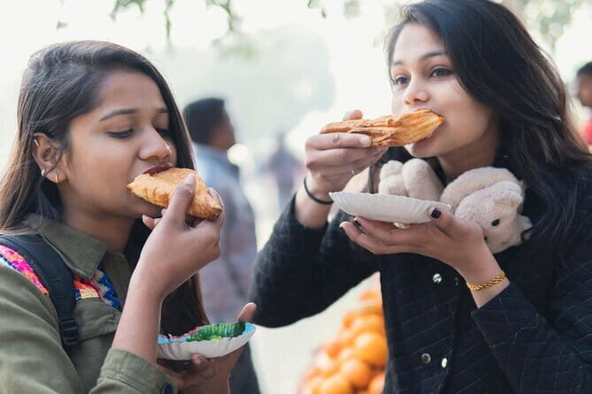 Udaipur Food Walk l Eat Just like a local - Who this Udaipur street-food walk is best for