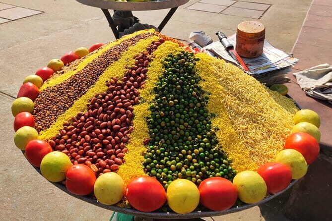 Udaipur Food Walk l Eat Just like a local - What you’ll eat in Udaipur: vegetarian street-food classics in real sequence