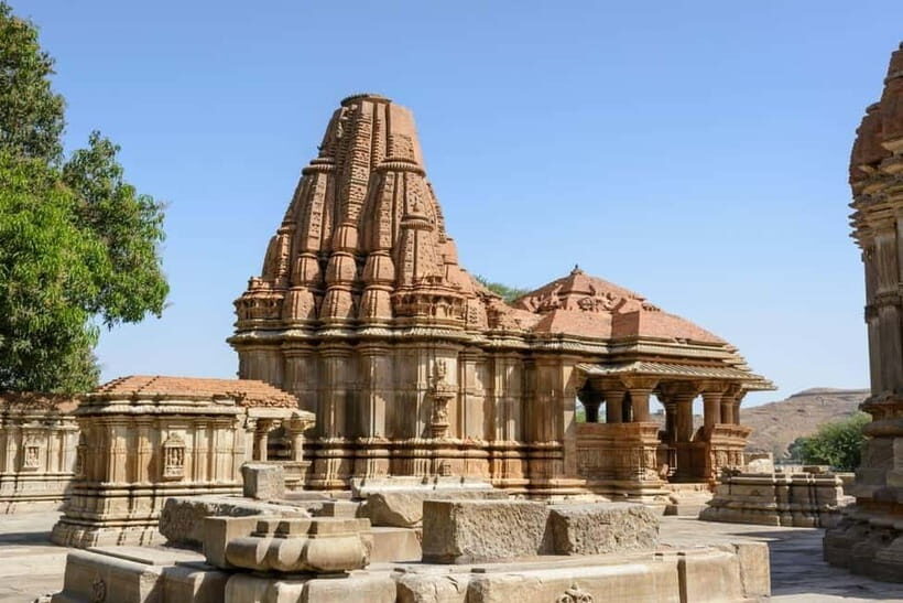 Udaipur: Guided Day Trip to Chittorgarh Fort - Kirti Stambh: Jain devotion and a tower built for truth
