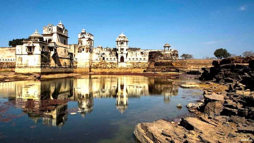 Udaipur: Guided Day Trip to Chittorgarh Fort - Meera Temple: poetry, devotion, and a quieter pace