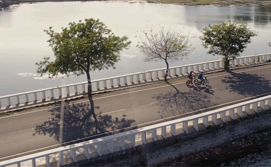 Udaipur: Off-the-Beaten Path Guided E-Bike Tour - Key highlights you’ll actually care about