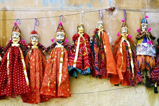 Udaipur Shopping Tour with Pickup and Drop Off - Pickup and Private AC Car: Why the Logistics Matter in Udaipur