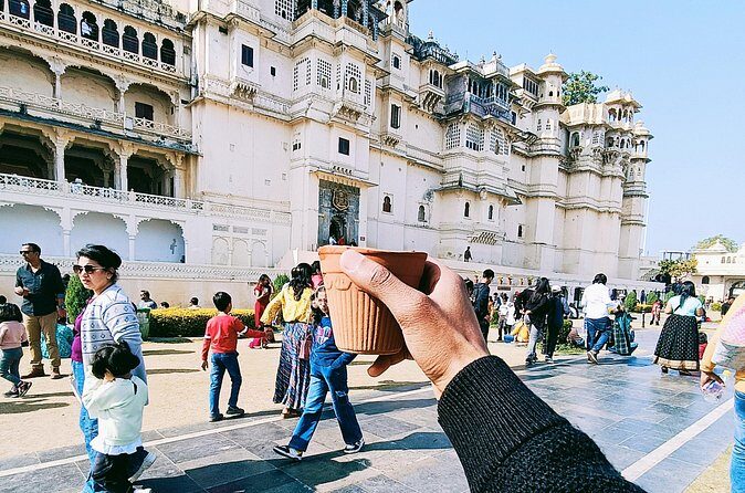 Udaipur Sightseeing Tour by Private Car – Full Day - Lake Pichola: a 30-minute reset that changes the mood