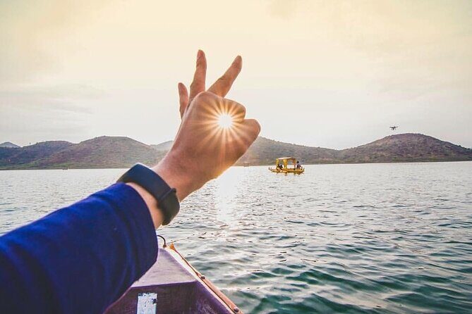 Udaipur Sightseeing Tour with Jagmandir Boat ride and City Palace - Price and value: about $45 for a packed route
