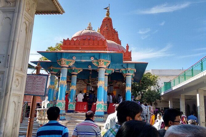 Udaipur to Jaipur Private Day Trip with Pushkar Stop - Timing and crowd strategy for a short Pushkar day