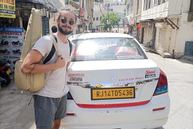 Udaipur to Jaipur Private Day Trip with Pushkar Stop - Pickup in Udaipur and the 10-hour reality check
