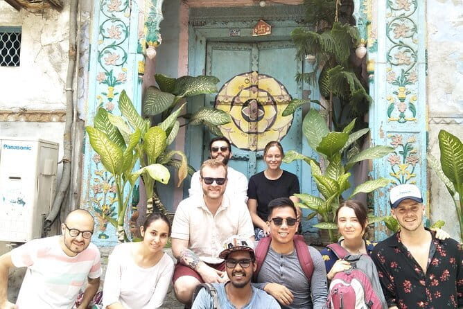 Unveil Old Delhi's Food, Spice Market & Heritage Walk - Duration, group size, and the “feel” of the walk