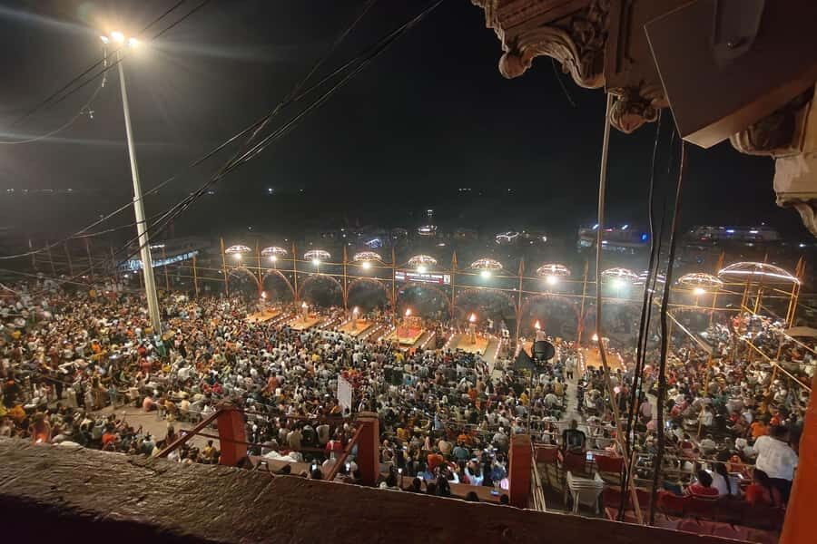 Varanasi: 3-Hour Evening Aarti Tour and Boat Ride - Should you book this Varanasi Aarti and boat tour?