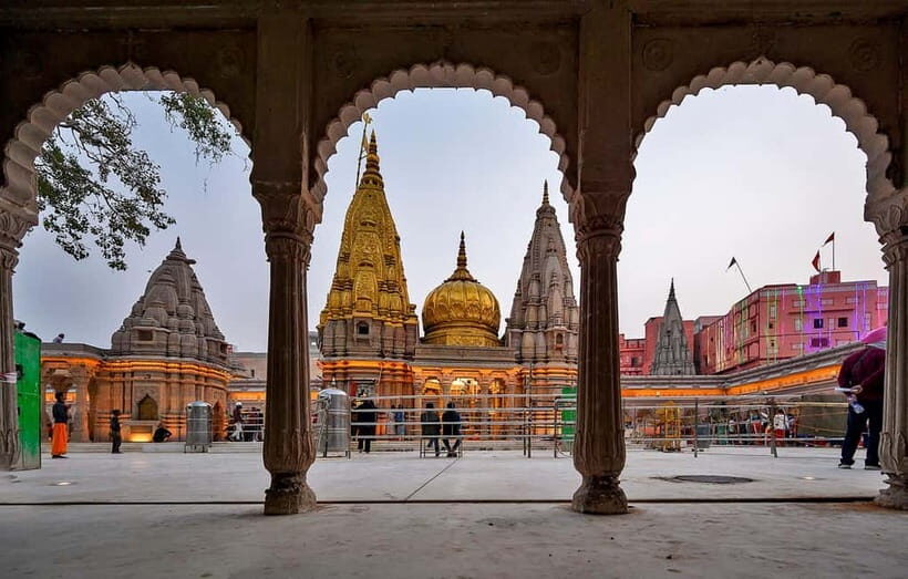 Varanasi: All-Inclusive Private Full or Half Day Trip - The Kashi Vishwanath temple walk through old lanes