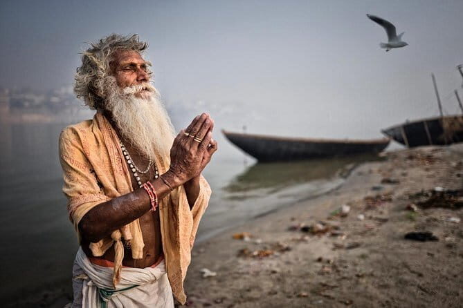 Varanasi at Dawn: Boat Ride & Storytelling Walk Through Old City - The Ganges boat ride to Manikarnika Ghat (and why it’s worth it)