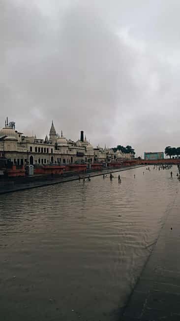 Varanasi: ayodhya day trip tour - Boat + temples + a long ride: managing comfort without killing the vibe