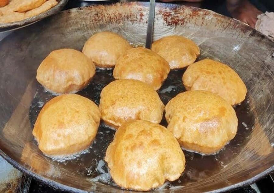 Varanasi: Boat Ride, Masala Tea & Jalebi Kachori Breakfast - Sunrise Ganges boat ride from Assi Ghat: the real reason this tour works