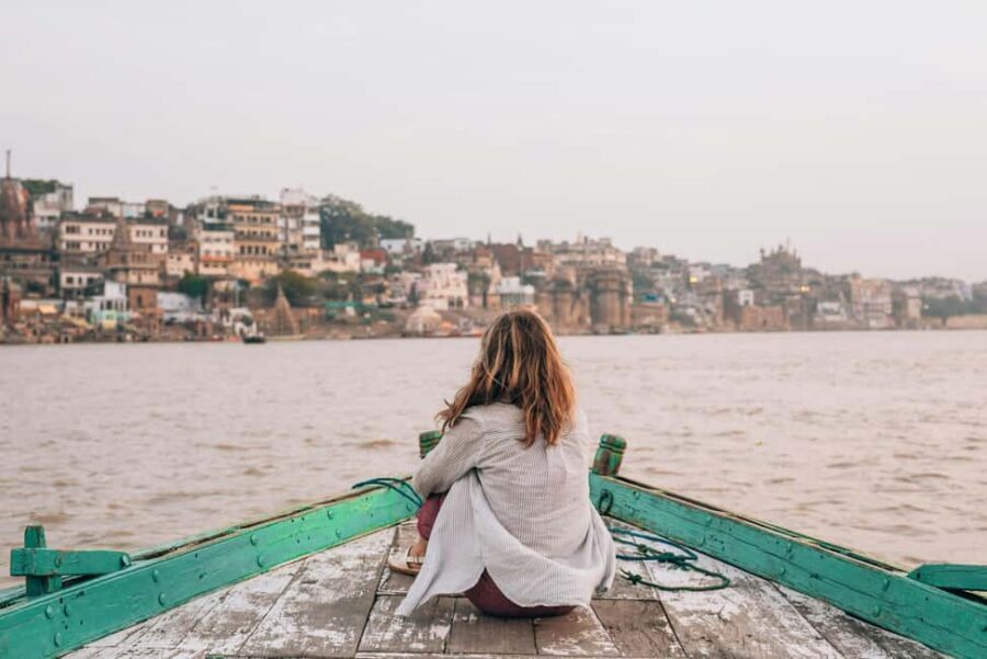 Varanasi: Boat Ride, Masala Tea & Jalebi Kachori Breakfast - Manikarnika Ghat walkthrough: respect first, questions welcome