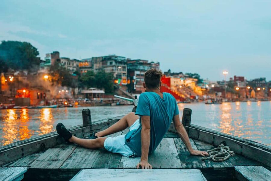 Varanasi: Boat Ride, Masala Tea & Jalebi Kachori Breakfast - Arts and crafts market visit: what it’s good for (and what to watch)