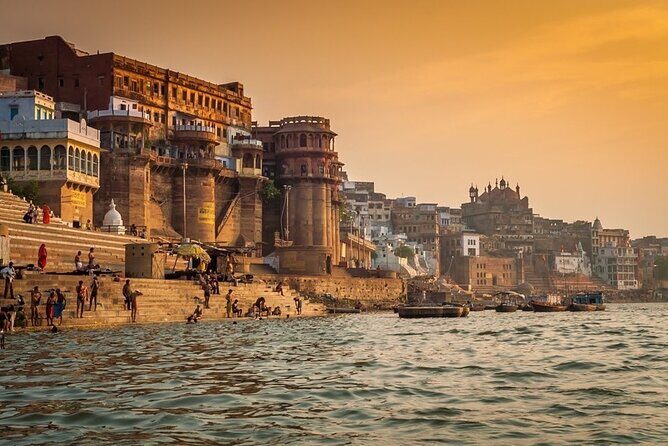 Varanasi Day Tour with Temples & Ganga Aarti – Dawn to Dusk - Durga Mandir, Sankat Mochan Hanuman, and Bharat Mata: faith beyond the headline