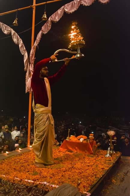 Varanasi: Half-Day City Tour & Evening Aarti with Boat Ride - Evening Aarti: what you should expect when the ceremony starts