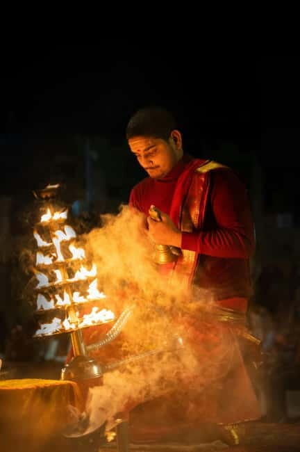 Varanasi: Half-Day City Tour & Evening Aarti with Boat Ride - Why Varanasi’s evening rituals feel more real from the water