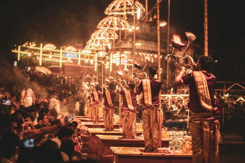 Varanasi Landmark Evening City Tour - Aarti & Boating - Rahul the guide: what makes the evening click