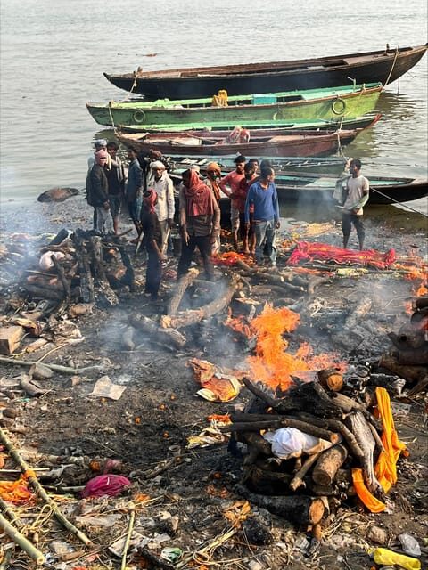 Varanasi: Manikarnika Ghat (Oldest Cremation Site) Tour - Spiritual Payoff: Self-Realization and Moksh on the Riverfront