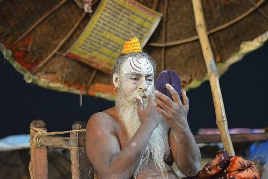 Varanasi: Morning Tour with Yoga Session and Boat Ride - Varanasi at 5:00 AM or 6:00 AM: why this timing works