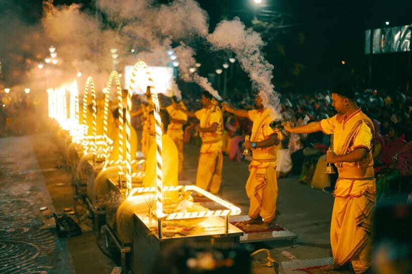 Varanasi: Night Boat Ride, Aarti Ceremony and Dinner - Dashashwamedh Ghat and the aarti ceremony on the river’s edge