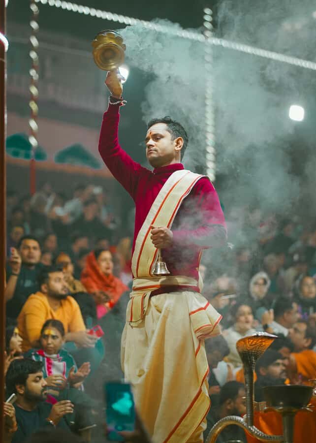 Varanasi: Private Heritage Walking Tour & Sunrise Boat Ride - Quick practical tips before you go