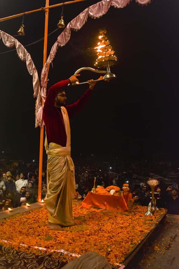 Varanasi: Sunrise walking tour with Chai & Arti Ceremony - The walking portion: ghats, alleys, and the moment you reach Manikarnika