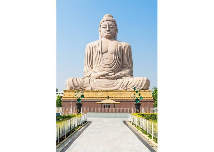 Varanasi to Bodhgaya : A day trip of Enlightment exploration - Japanese Temple and Wat Thai Buddhagaya monasteries
