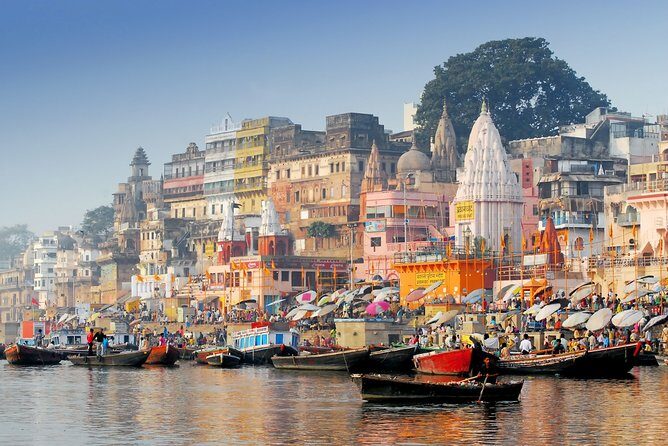 Varanasi tour in 2 days without accommodation - Dashashwamedh Ghat Aarti: why the viewing setup matters