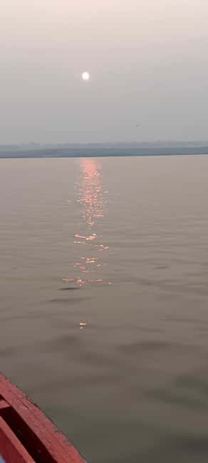 Varanasi Tour Package 2 days and 1 Nights - Day 2: sunrise boat ride and the temple circuit in Kashi