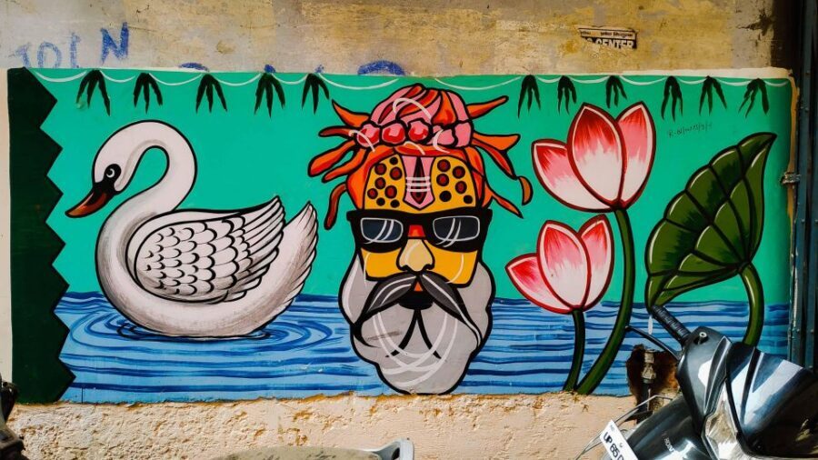 Varanasi Walking and Heritage Tour - Manikarnika Kund: Tea, Photos, and the City’s Hard Truth