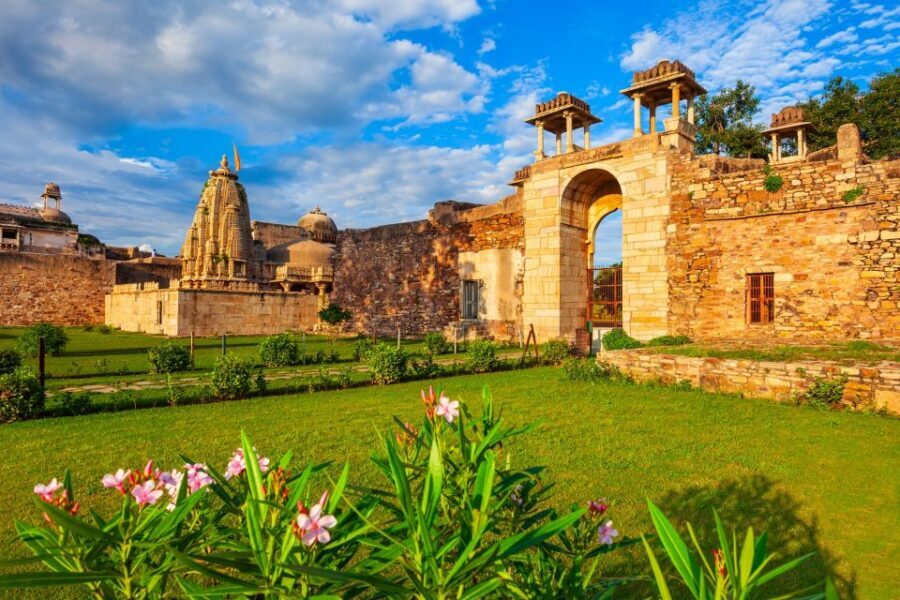 Visit Chittorgarh Fort with Pushkar Drop from Udaipur. - Getting value from $54: what’s included, what’s not, and how to budget