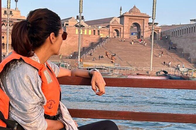 Whispers of Varanasi A Guided Walk into the Divine and Boat Ride - The Ganges boat ride: daily life, rituals, and a view of Manikarnika